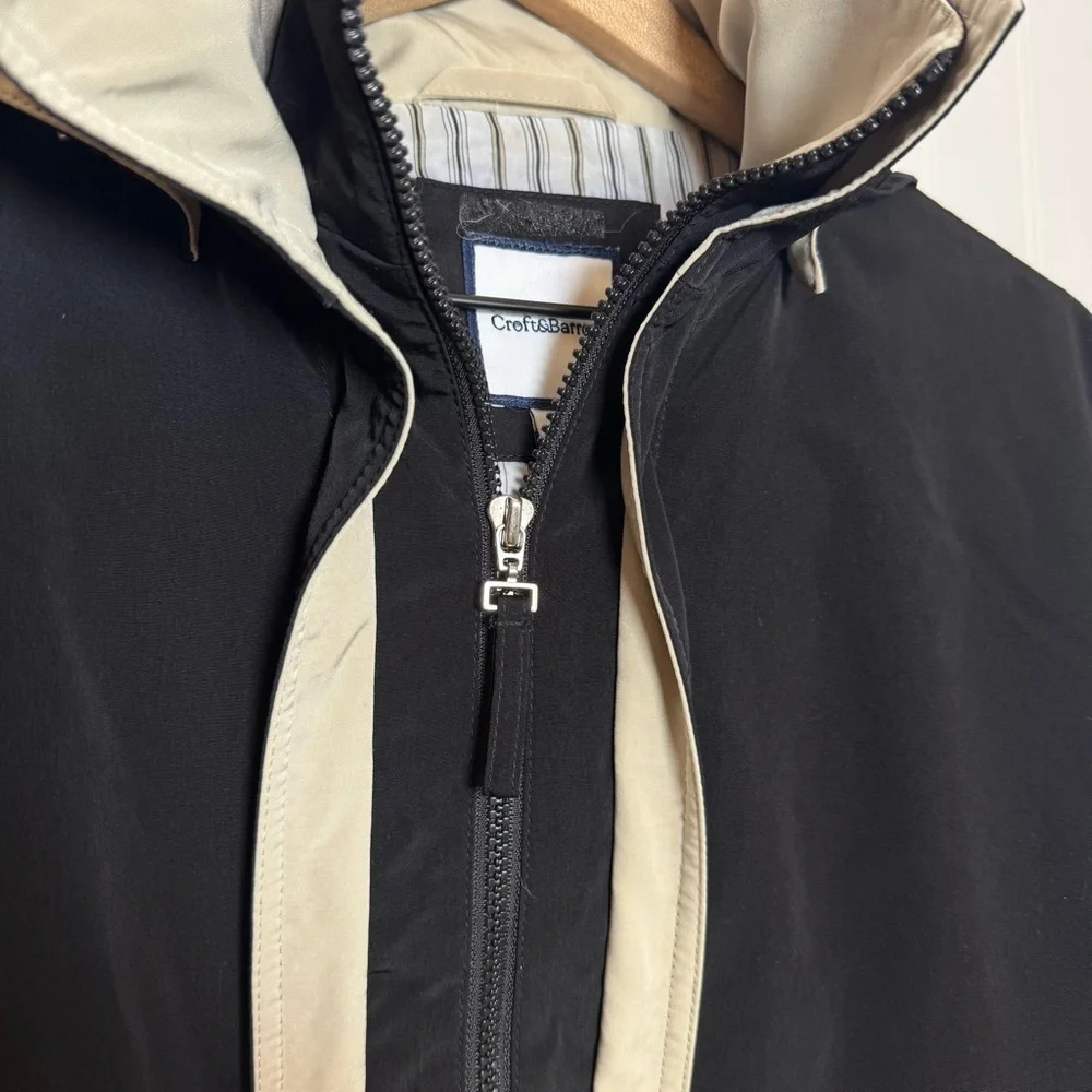 Croft & Barrow Black Winter Coat Cream Lined Neckline & Hood Women’s Size Medium